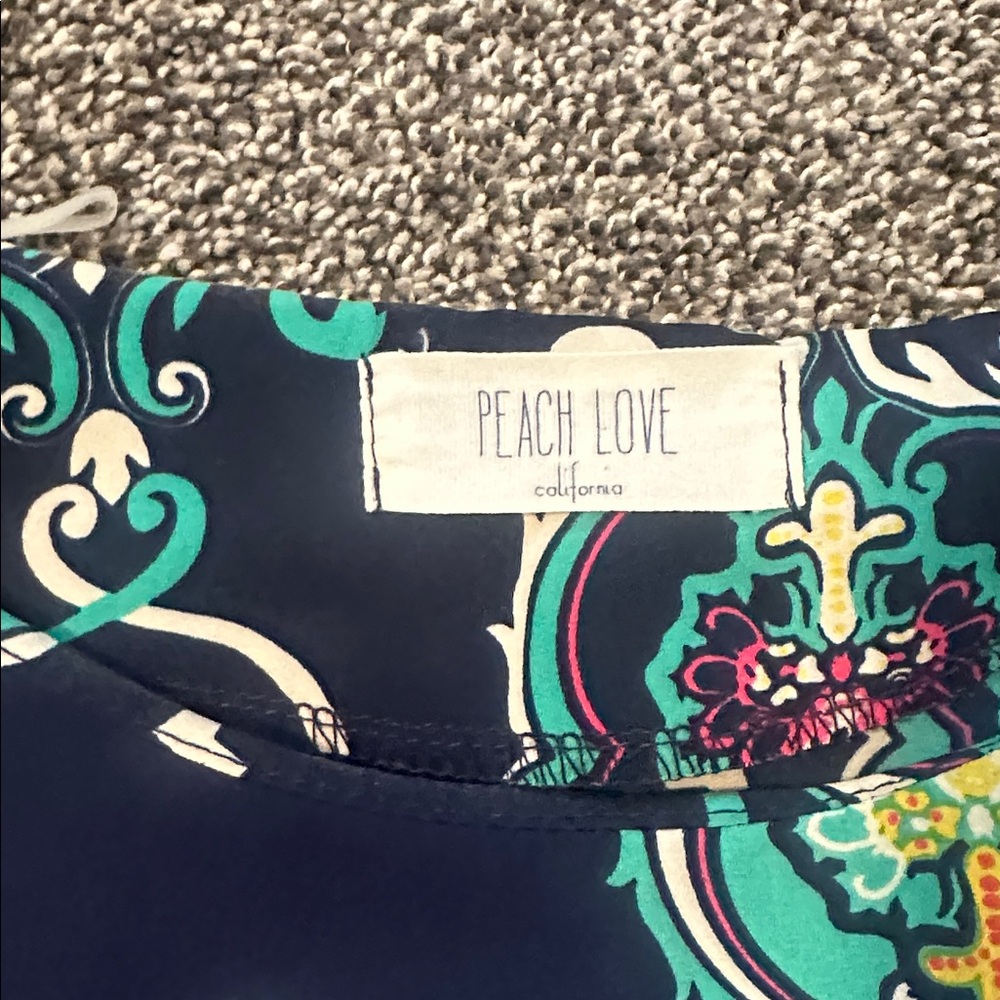 Peach Love California Navy and Teal Patterned Blouse - Picture 2 of 3
